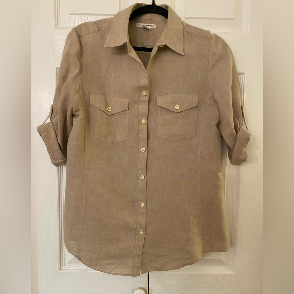Banana Republic Linen Tan Button-Up Shirt Medium